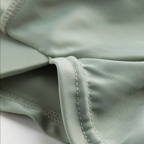 H&M light green Baby Swim Cap NWT - Picture 2 of 4